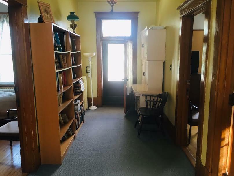 Le Petit Chateau Montebello B&B Eksteriør billede